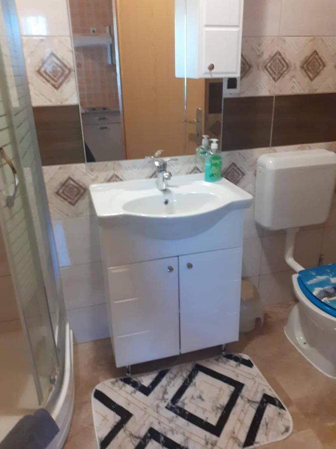 Apartman Marica Rakovica Exteriér fotografie